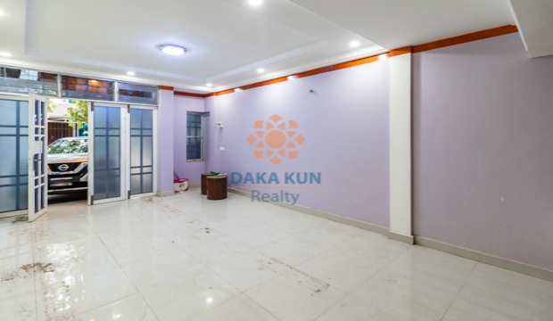 3 Bedrooms House for Rent in Siem Reap