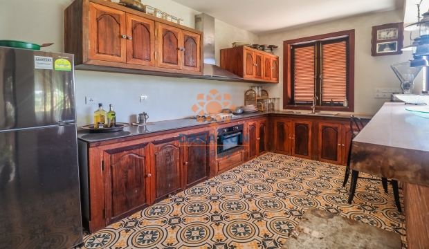 4 Bedrooms Wooden House for Rent with Pool in Siem Reap-Sala Kamreuk