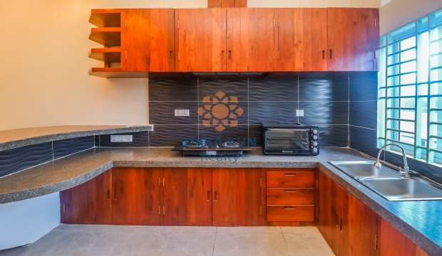 2 Bedrooms Apartment for Rent in Siem Reap-Sala Kamreuk