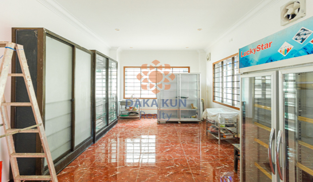 9 rooms House for Rent in Krong Siem Reap-Svay Dangkum