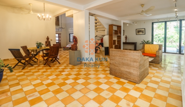 3 Bedrooms House for Rent in Siem Reap-Sala Kamreuk