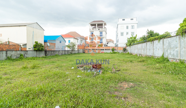 Land for Sale in Krong Siem Reap-Sala Kamreuk