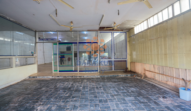 Building for Rent in Krong Siem Reap-Sala kamraeuk