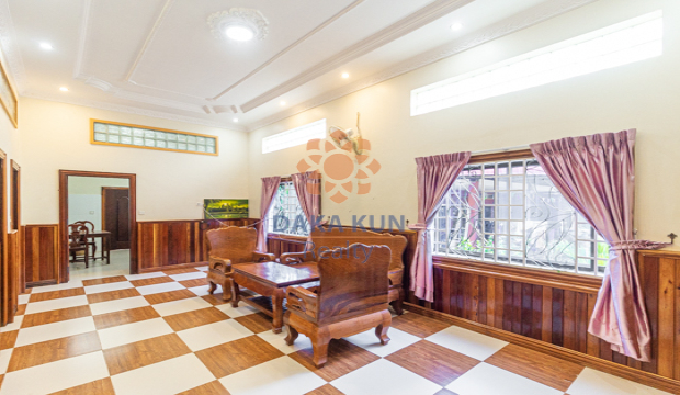 2 Bedrooms House for Rent in Krong Siem Reap-Sala Kamreuk