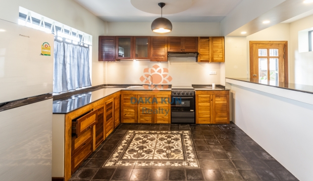 2 Bedrooms Apartment for Rent with Pool in Siem Reap-Sala Kamreuk