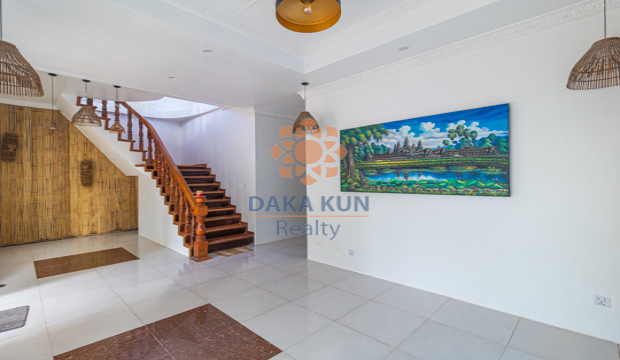 15 rooms Guesthouse for Rent in Krong Siem Reap-Svay Dangkum