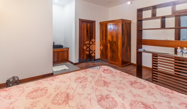 Urgent Sale House in Sala Kamreuk commune, Siem Reap