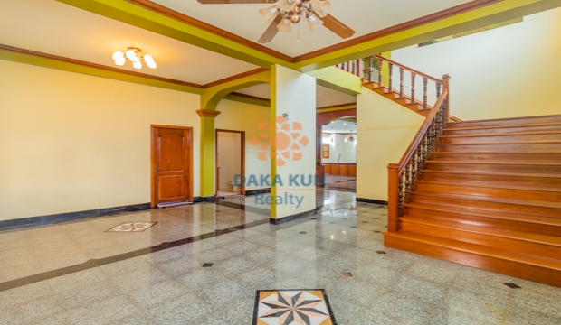 6 Bedrooms House for Rent in Siem Reap city-Sala Kamreuk