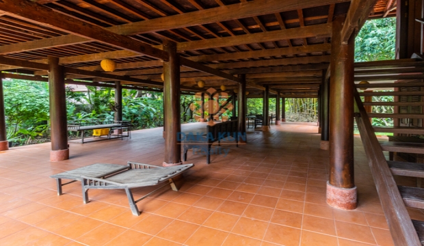 Wooden House For Sale in Wat Damnak-Siem Reap