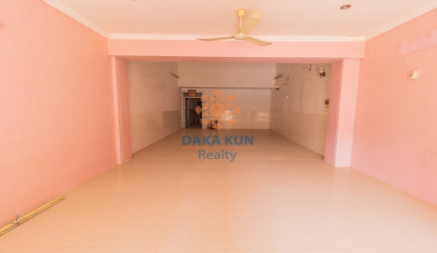 Building for Rent in on BBU Road, Siem Reap city