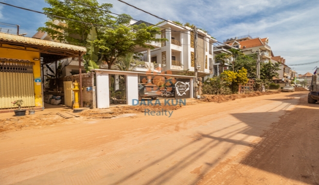 Building for Rent in on BBU Road, Siem Reap city