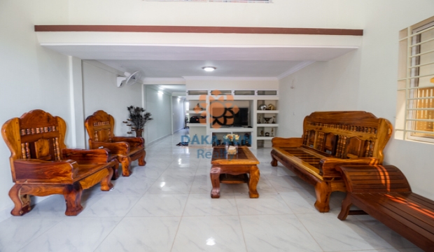 4 Bedrooms House for Rent in Siem Reap-Sala Kamreuk