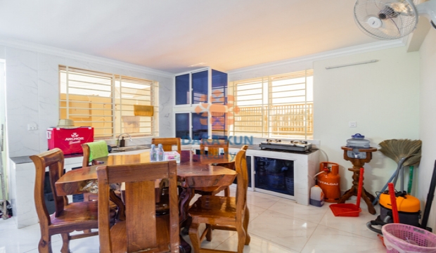4 Bedrooms House for Rent in Siem Reap-Sala Kamreuk