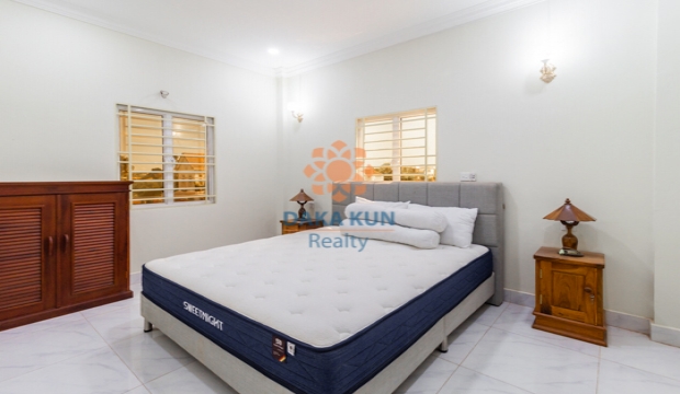 4 Bedrooms House for Rent in Siem Reap-Sala Kamreuk