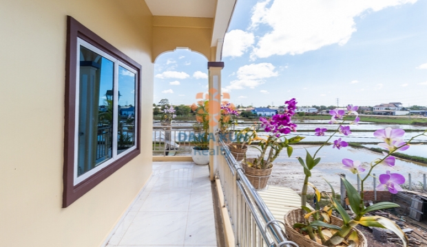 4 Bedrooms House for Rent in Siem Reap-Sala Kamreuk