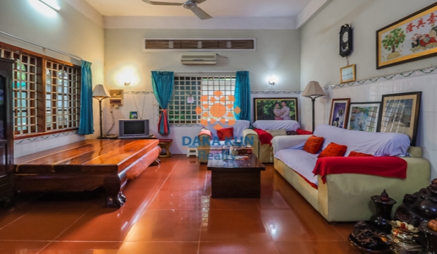 3 Bedrooms House for Rent in Siem Reap-Sla Kram