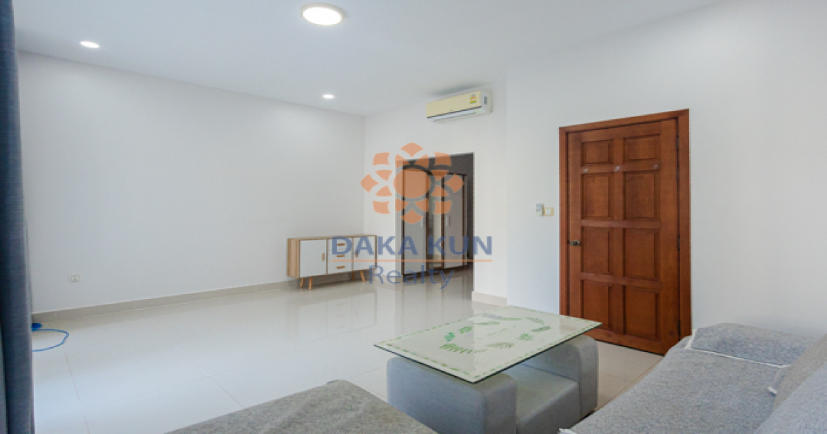 House for Sale in Siem Reap City, Sangkat Svay Dangkum