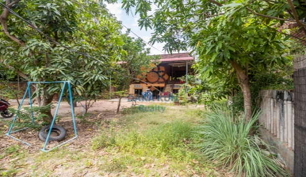 5 Bedrooms House for Rent in Siem Reap - Sala Kamreuk