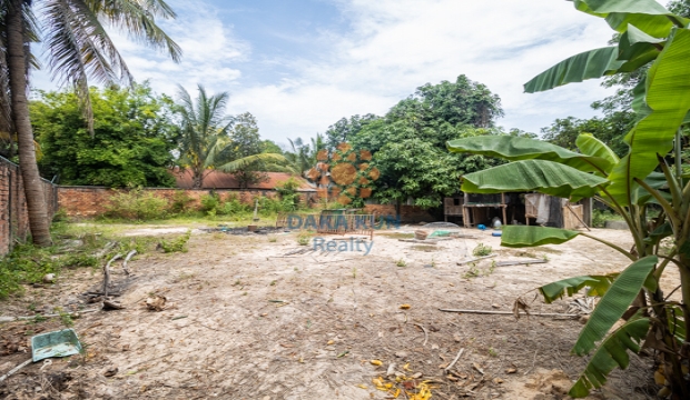 5 Bedrooms House for Rent in Siem Reap - Sala Kamreuk