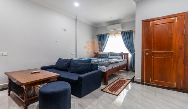 2 Bedrooms Apartment for Rent in Siem Reap - near Wat Bo