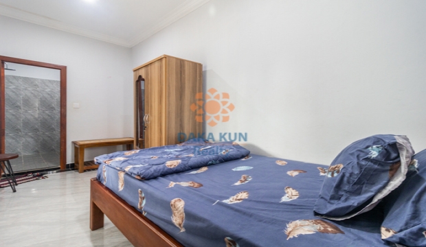 2 Bedrooms Apartment for Rent in Siem Reap - near Wat Bo