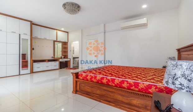 4 Bedrooms House for Rent in Siem Reap