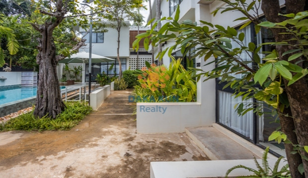 2 Bedrooms Apartment for Rent with Swimming Pool in Siem Reap