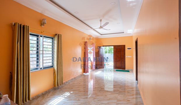 2 Bedrooms House for Rent in Krong Siem Reap-Sla Kram