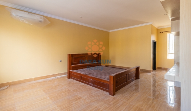 1 Bedroom House for Rent with Swimming Pool in Siem Reap city