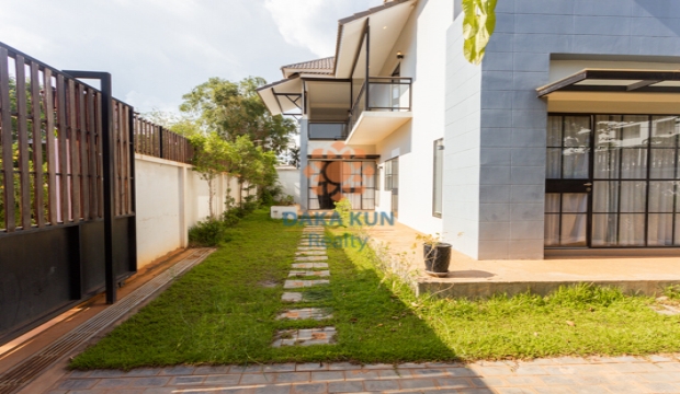 Modern Villa for Rent in Siem Reap-Sala Kamreuk