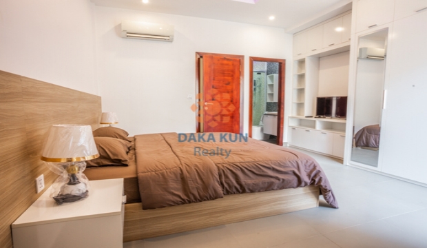 2 Bedrooms House for Rent in Siem Reap-Sala Kamreuk