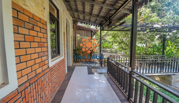 1 Bedroom Apartment for Rent with Pool in Siem Reap-Sala Kamreuk
