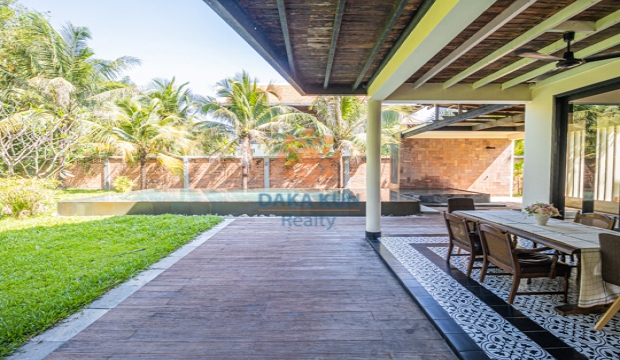 Modern Villa for Rent with Swimming Pool in Krong Siem Reap-near Golf