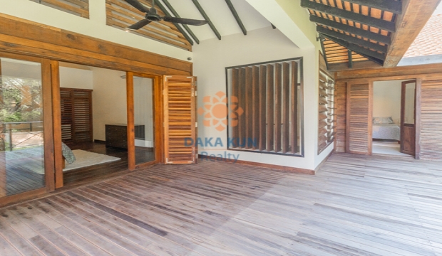 Modern Villa for Rent with Swimming Pool in Krong Siem Reap-near Golf