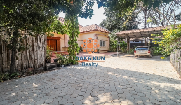 3 Bedrooms House for Rent in Siem Reap-Sala Kamreuk