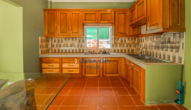 2 Bedrooms House for Rent with Swimming Pool in Siem Reap