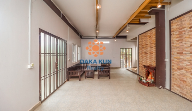 6 Bedrooms Villa for Rent in Siem Reap-Svay Dangkum