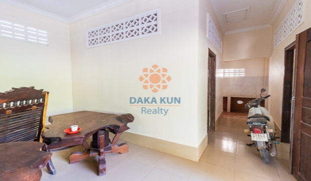 2 Bedrooms House for Rent in Svay Dangkum, Siem Reap city