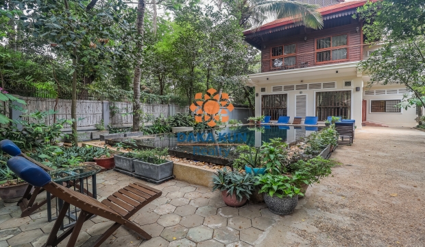 Wooden House for Sale with Pool in Siem Reap-Sla Kram