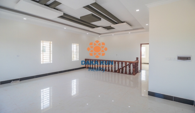 Villa for Sale in Siem Reap city-Svay Dangkum