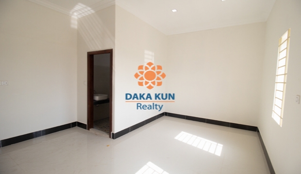 Villa for Sale in Siem Reap city-Svay Dangkum