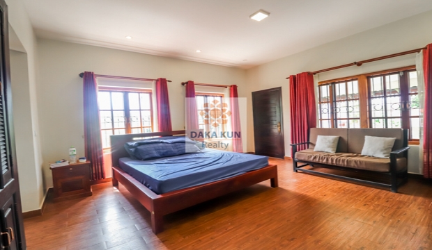 5 Bedroom Private Villa for Rent with Swimming Pool in Siem Reap-Sala Kamruek