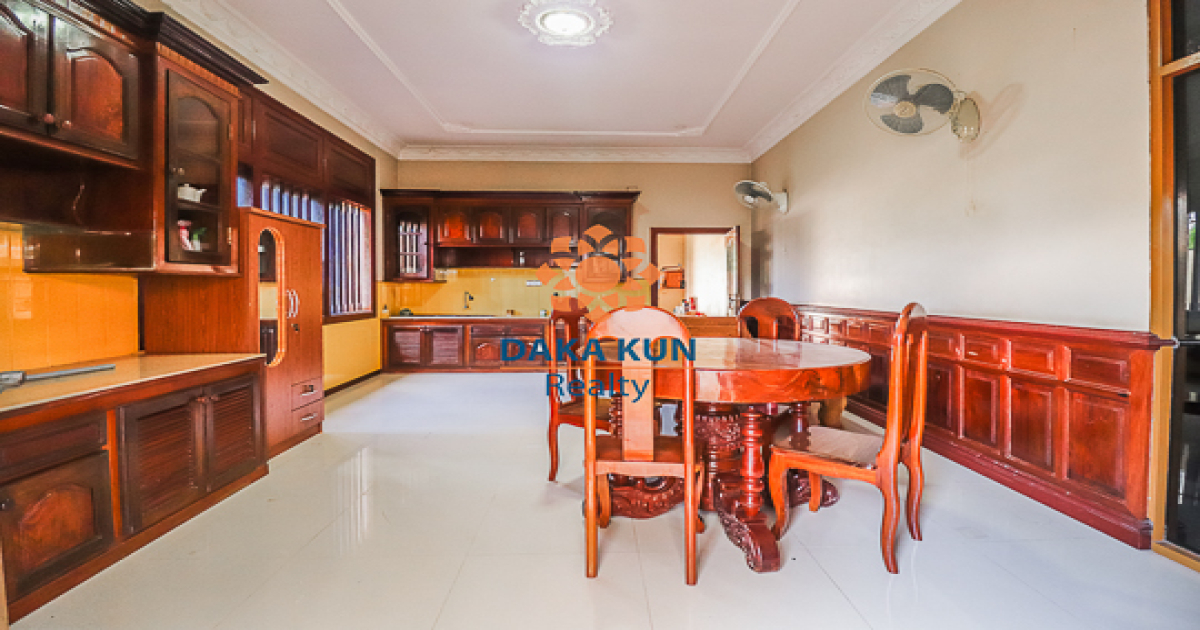 10 Bedrooms House for Rent in Siem Reap City, Svay Dangkum