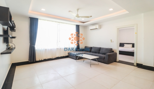 2 Bedrooms Apartment for with Pool Rent in Siem Reap, Sala kamreuk
