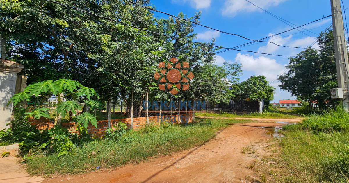 Corner Land Plot for Sale in Siem Reap City