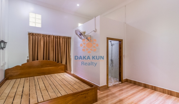 2 Bedrooms House for Rent in Siem Reap-Sala Kamreuk