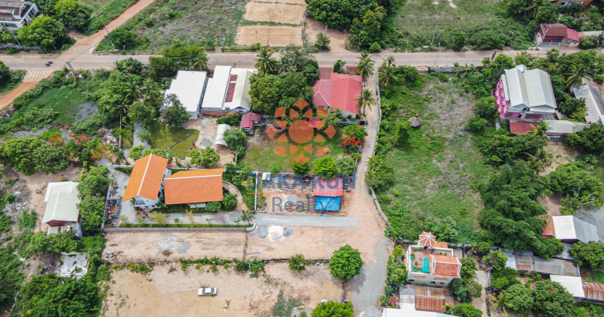 Land for Sale Behind Wat Svay High School, in Siem Reap City