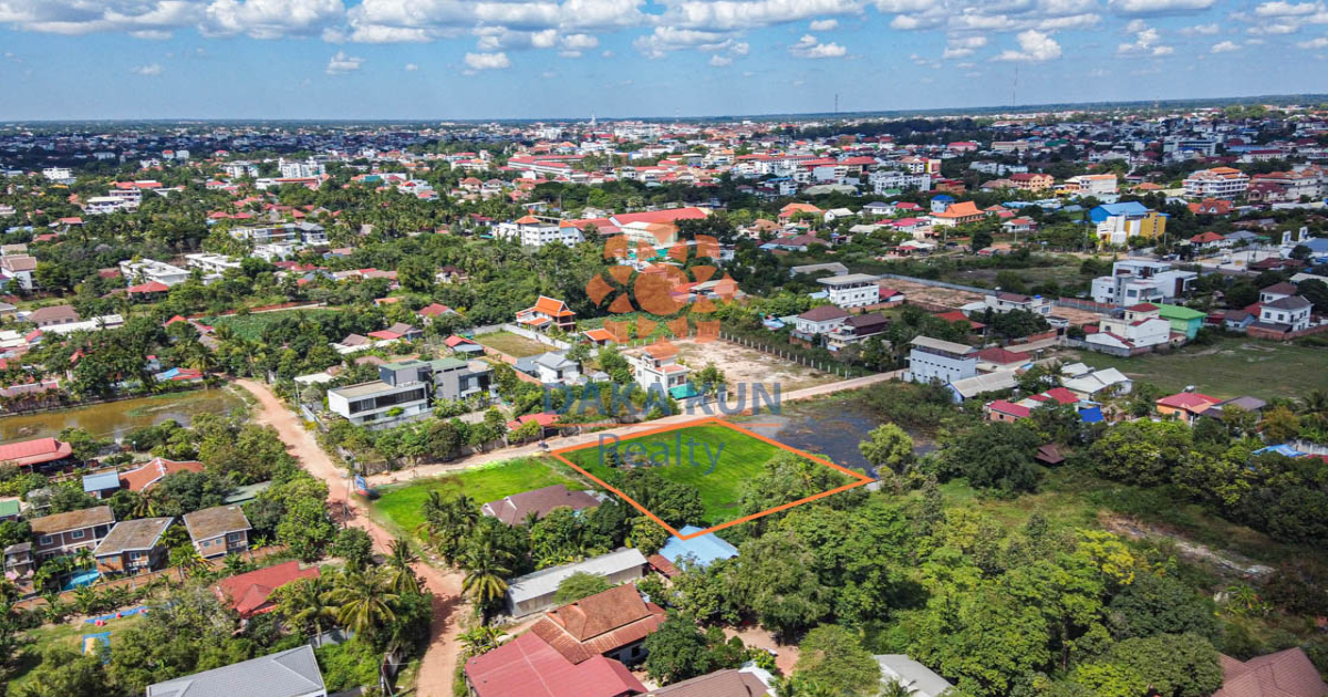 Land for Sale in Siem Reap city, Sala Kamreuk