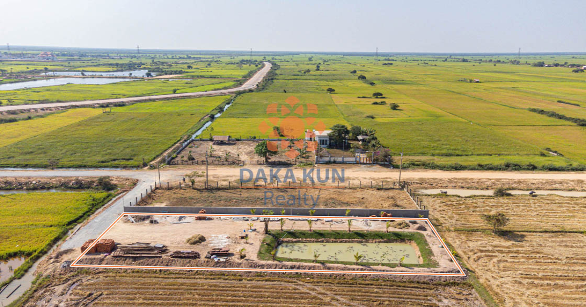 Land for Sale in Siem Reap City, near Lagoon Siem Reap