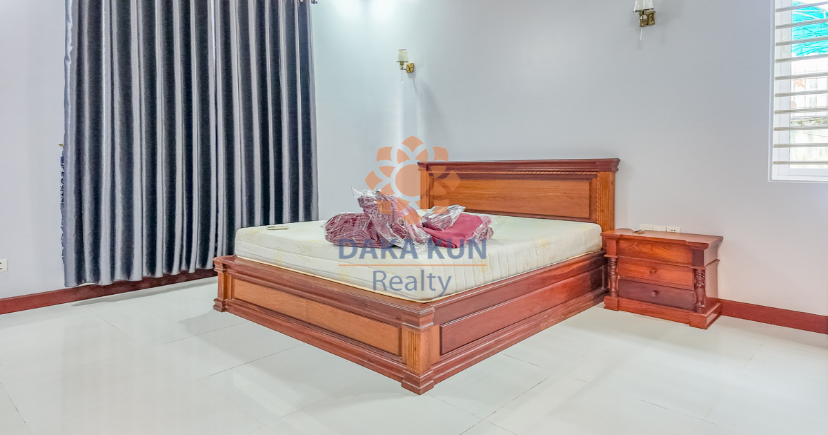 3 Bedrooms House for Rent in Siem Reap City-Sala Kamreuk